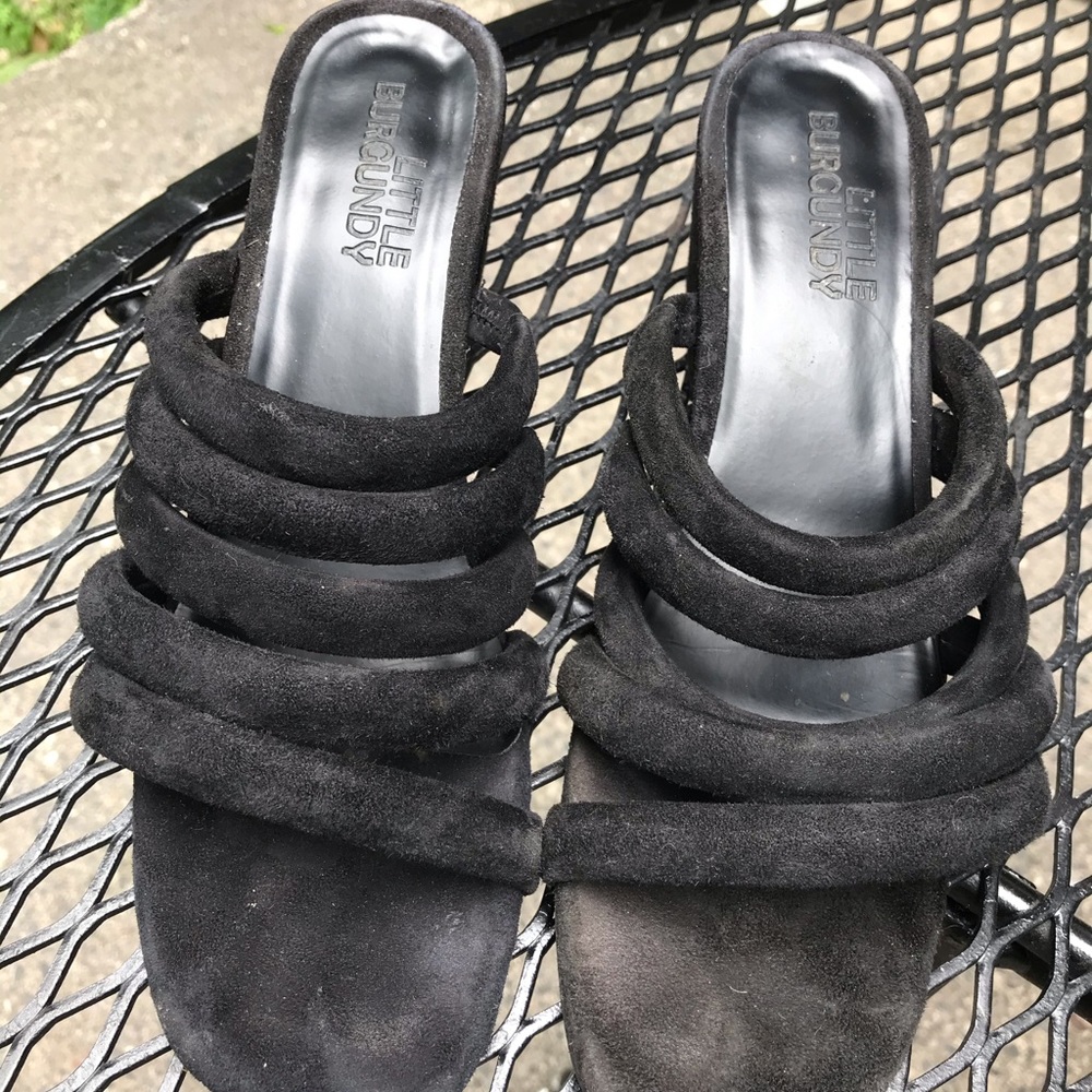 Black sandals